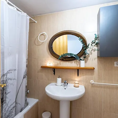 Estacion 2-bedroom With Parking 公寓 *